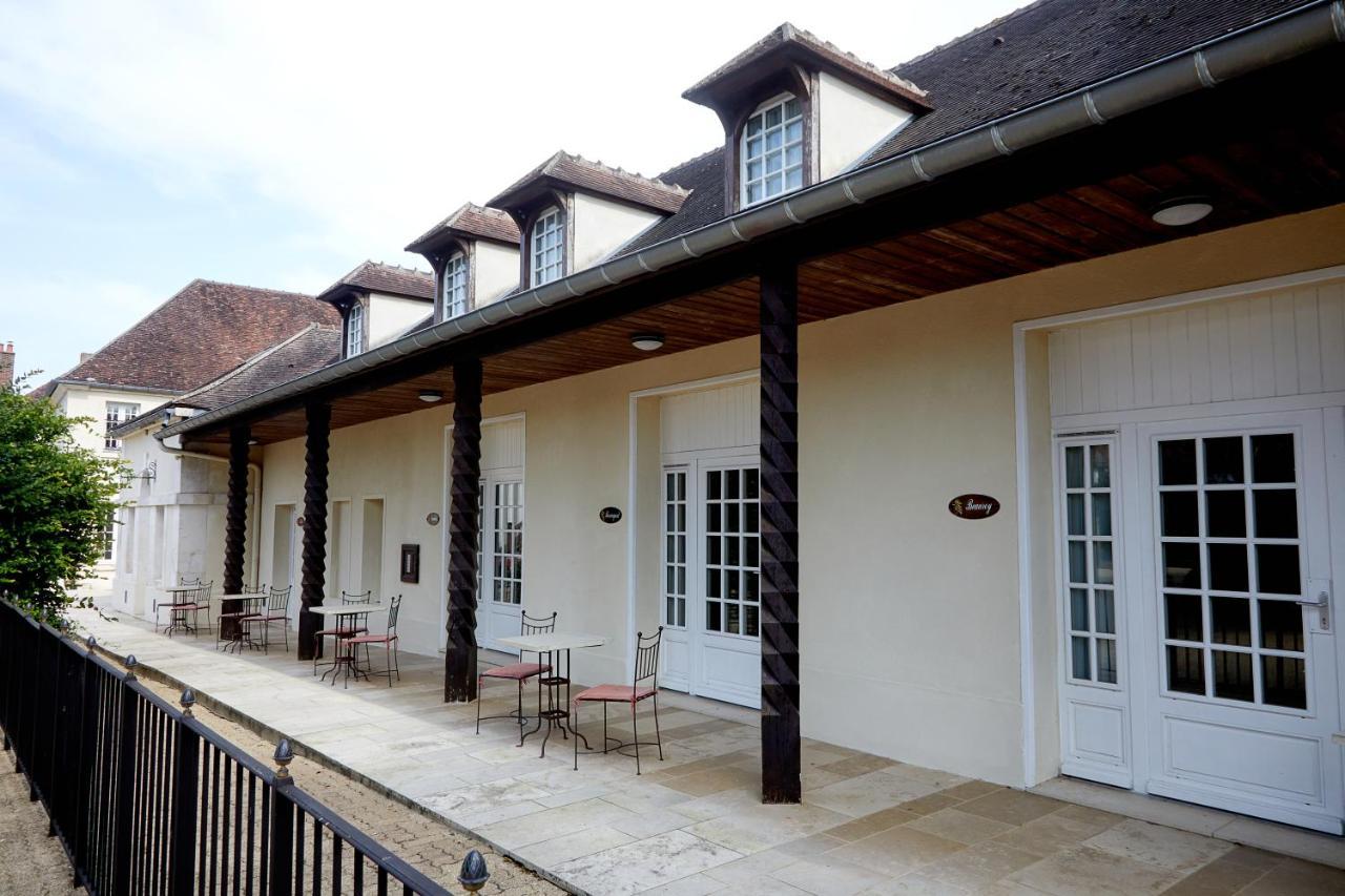 Résidence Hôtelière du domaine Chablis Extérieur photo